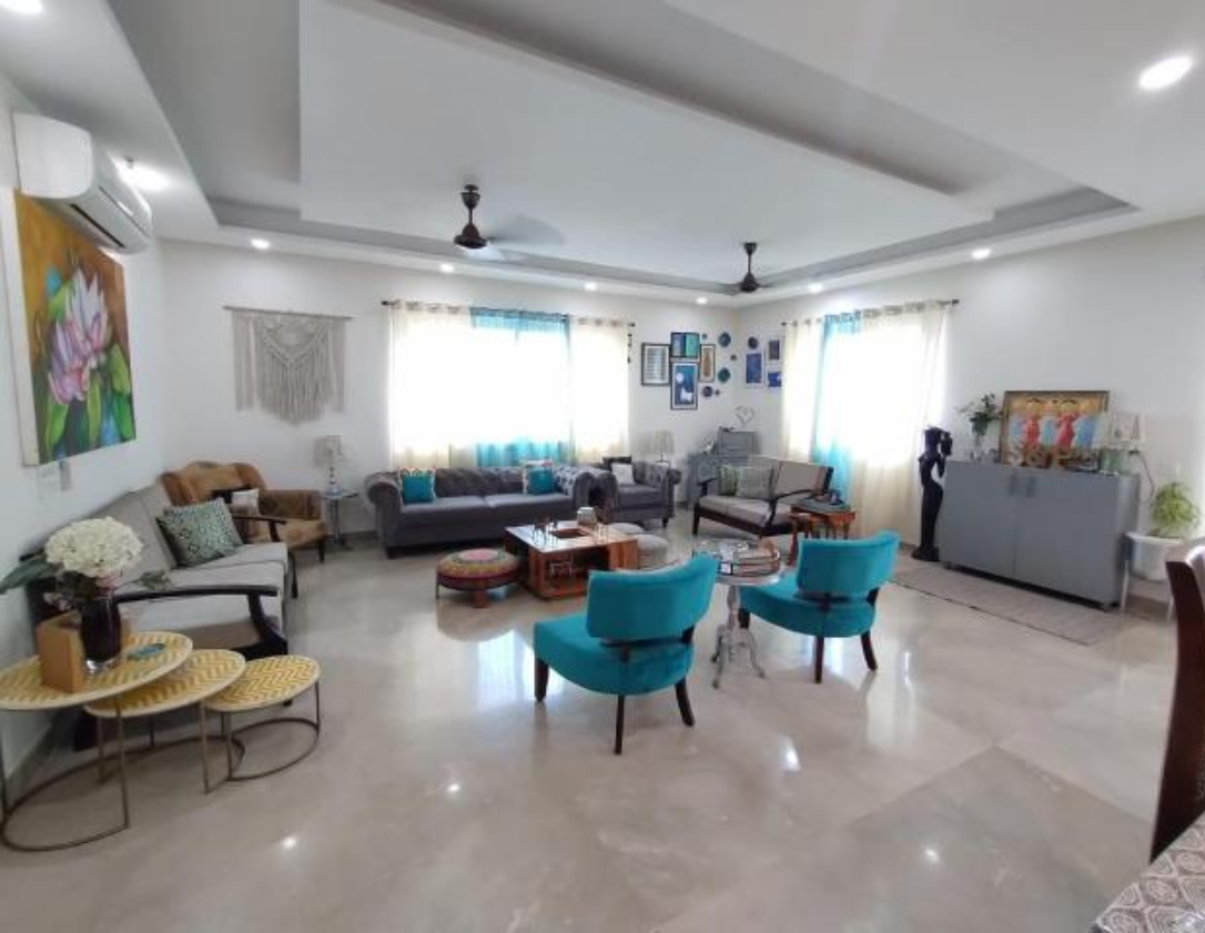 2 BHK flat for rent in Noida